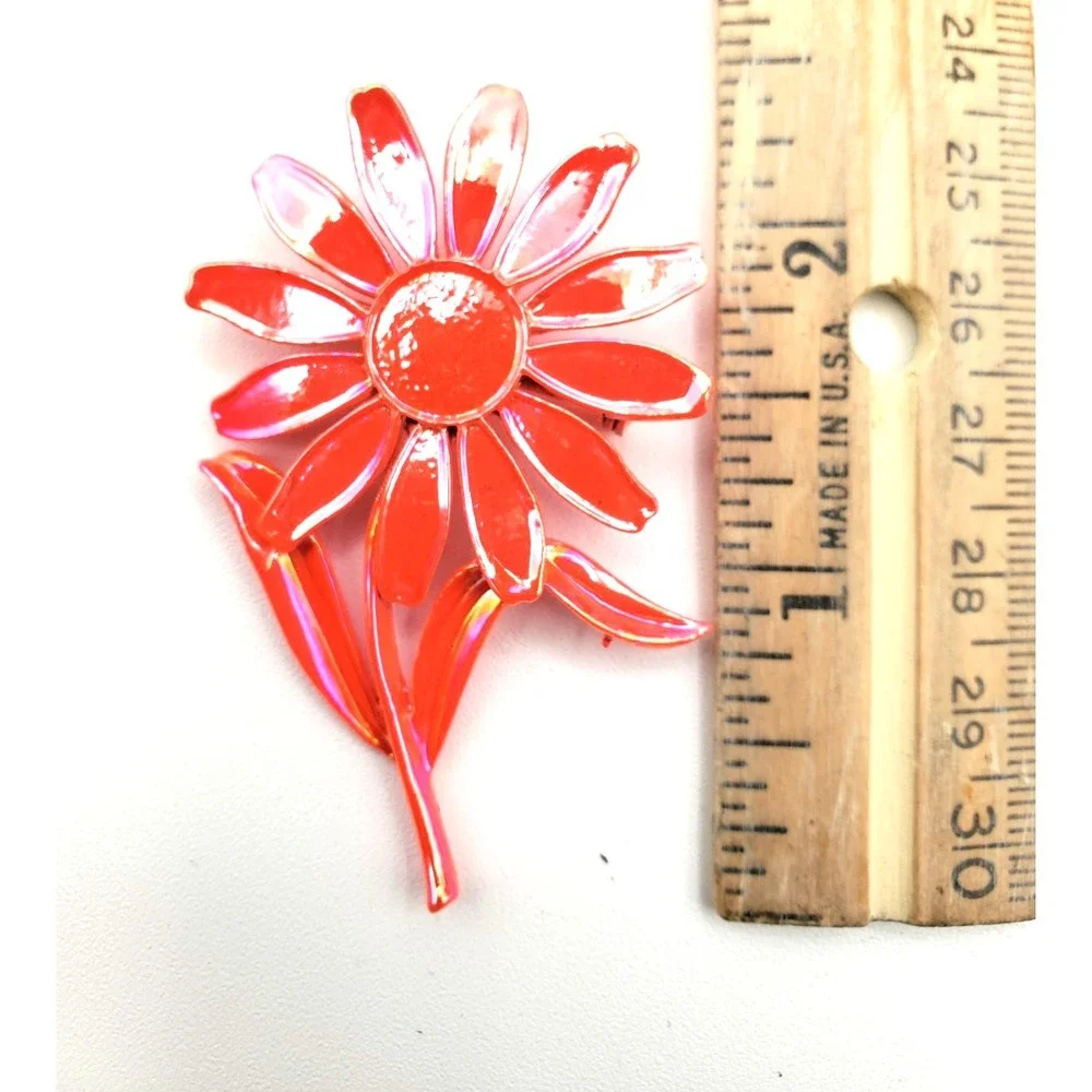 Vintage Mod Pop Art Pinkish Red Pearlized Enamel Flower Brooch Pin